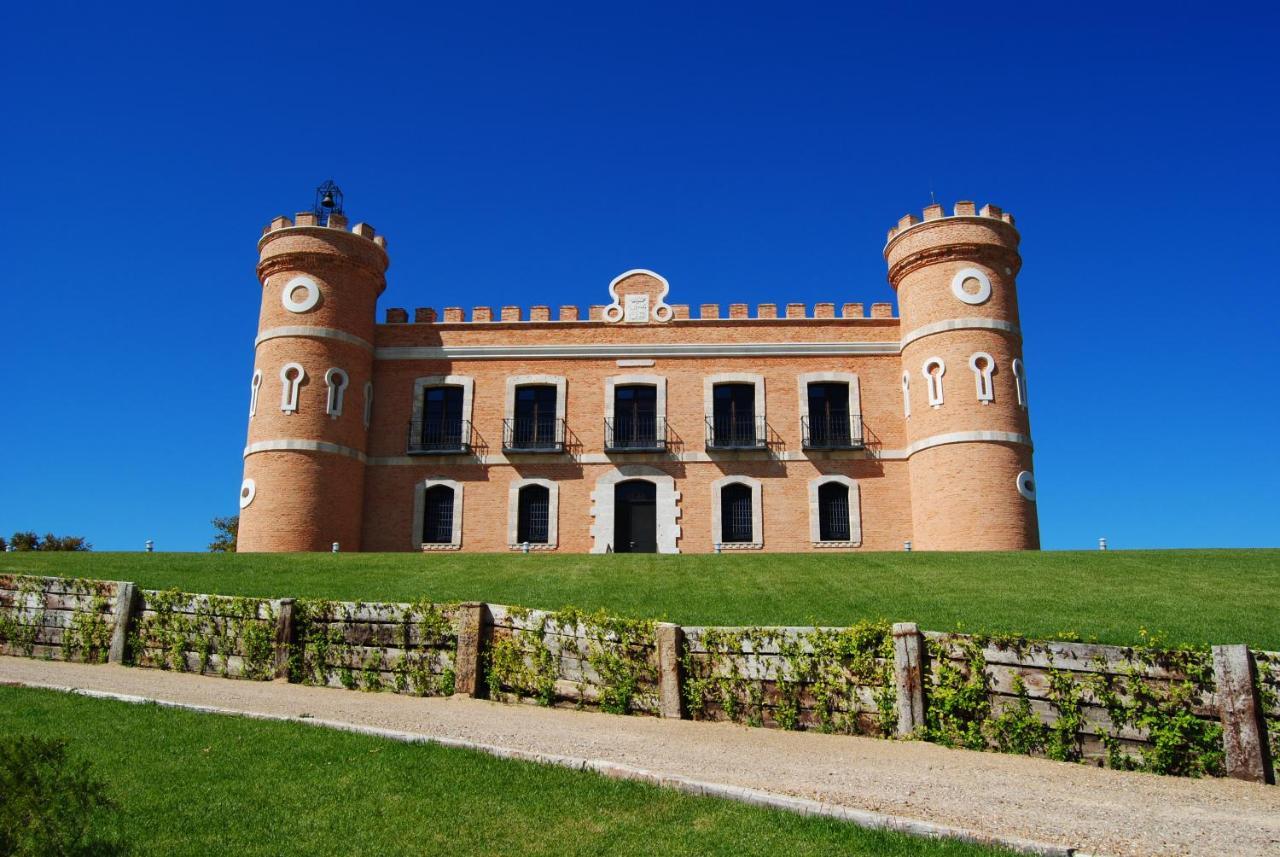 Castillo de Monte la Reina Posada Rural&Bodega Toro Exterior foto